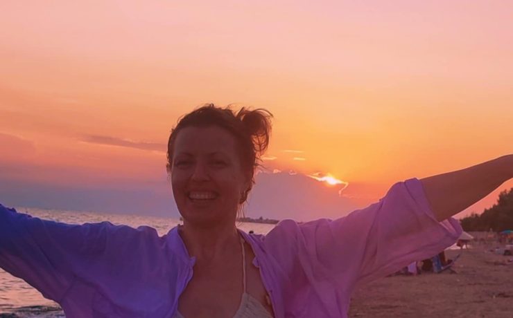 a6742d83-76d2-4e5c-9d74-56fcf567b887